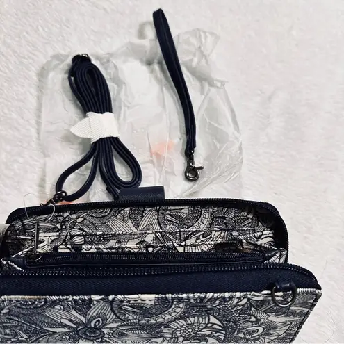 Sakroots New Smartphone Crossbody Sienna Spirit Desert