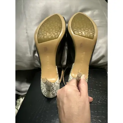 Women's Calvin Klein Giny Black Snakeskin Accent Sling Back Heels Size 8