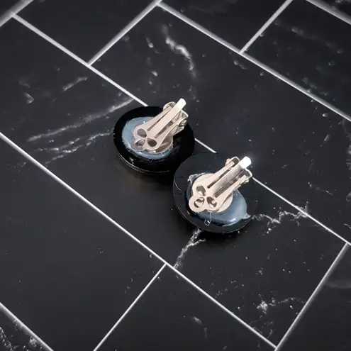 Vintage Clip On Earrings Elegant & Stylish