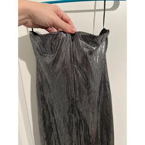 Princess Polly  Shiny Strapless Dress – Size 6