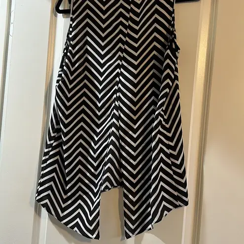 EXPRESS Chevron split back tank