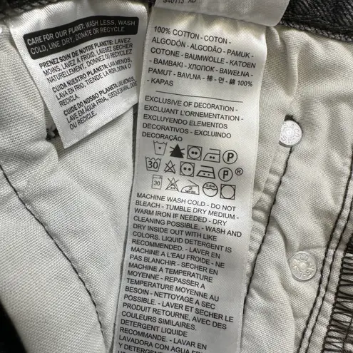 Levi's 501 Denim Shorts Womens W24 Grey Mid Rise Button Fly Distressed Raw Hem Gray Size 24