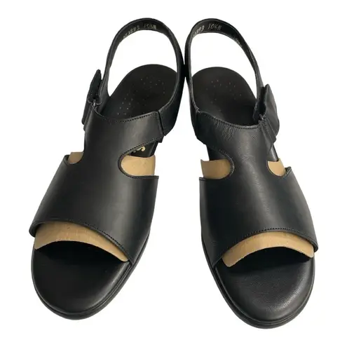 SAS Black Tripad
Comfort Suntimer Sandals
Women Shoes Made in USA 10
N Size undefined
