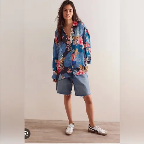 Spell/Free People Tyler Printed Shirt in Blue Shadow Size S. NWT