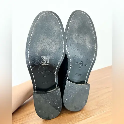 Josefinas Leather Lace