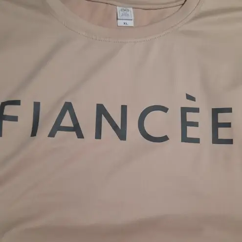 The Ring Boxes Tan Tee Size XL