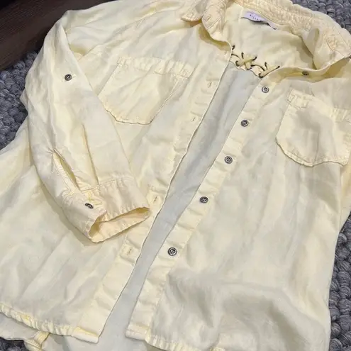 Billy T Yellow Lace Up Back Button Down Size M thumbnail 1
