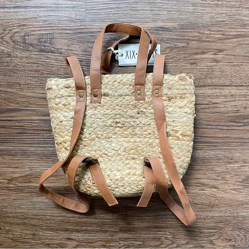 NWT XIX PALMS Shorebreak Picnic Cooler Bag Backpack Woven Straw Boho Bag Tan