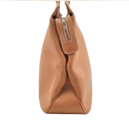 Salvatore Ferragamo Vintage Tan Leather Shoulderbag