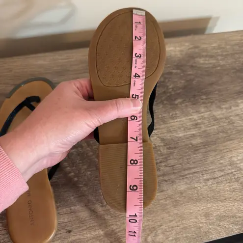 Antonio Melani  Black Sandals Flip Flops No Size See Measurements - Image 7