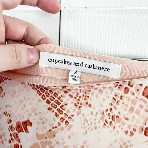 Cupcakes & Cashmere Fairfax Snake