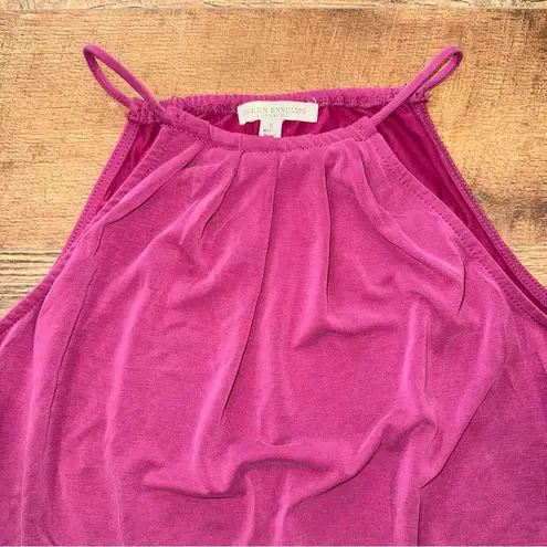 Green Envelope Los Angeles Tank Top Red