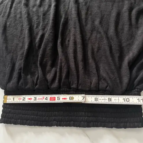 Evereve NWT Layla Black Lightweight Smocked Top size small