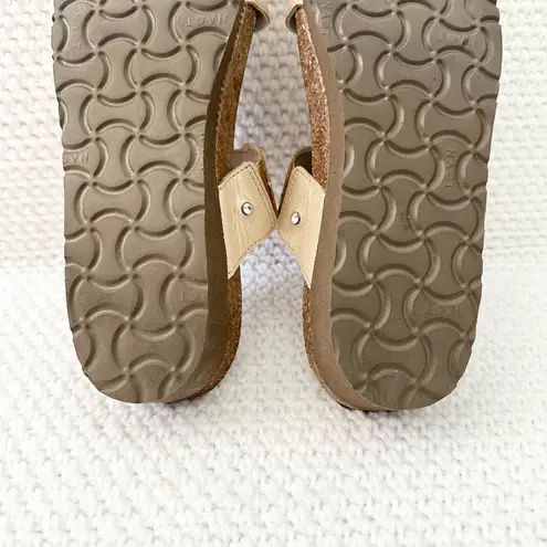 Naot Beige Metallic Patent Sheen Double Strap Slip On Sandal Women 38 Size 7