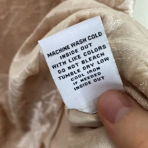 525 America mockneck champagne crinkled tank top size XS