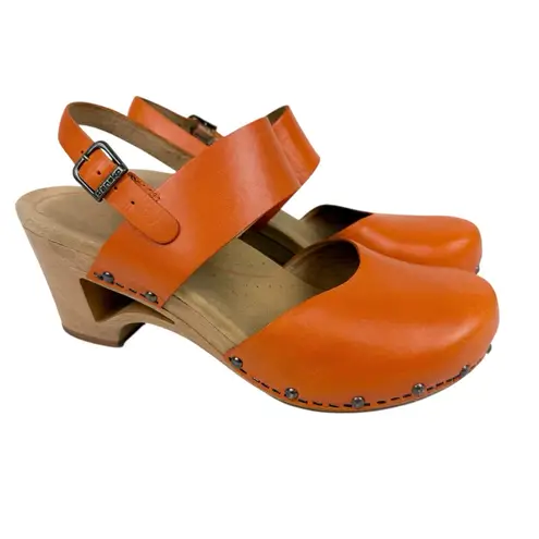 Dansko Thea Clogs Orange Leather Wooden Platform Clog Sandals Size 39/ US 8.5