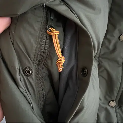 LL Bean Womens Mountain Classic Down Parka Size L Quilted 650