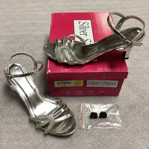 Silver Slipper Belle Silver with Rhinestones 3” High Heels * Size 7.5