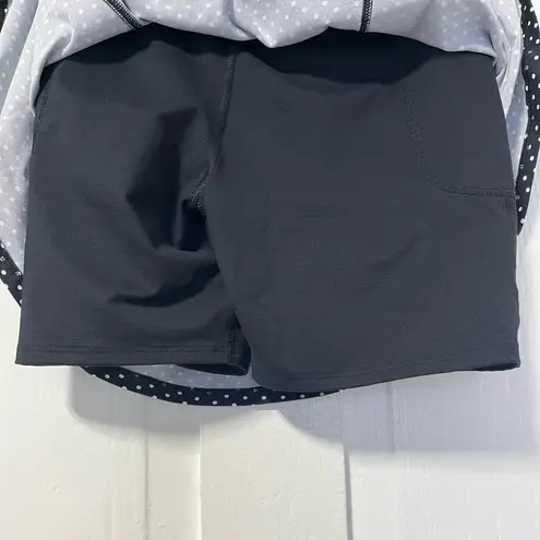 Dona Jo ultimate active performance a line skirt with built in shorts size small Black