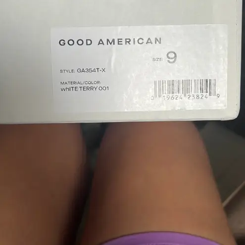 Good American  Women’s White Fuzzy Strap Square Toe Stiletto Heeled Sandals 9