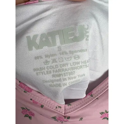 NWT KATIEJ NYC Ditsy Rose Kelsey Tank Top Pink Floral Crop Size Small Scoop Neck