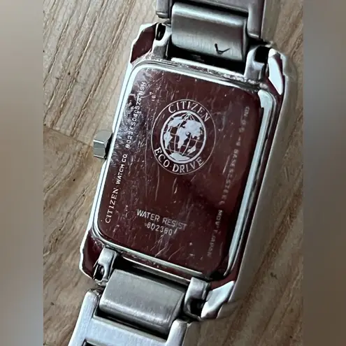 Citizen Eco-Drive Diamonds Solar Ladies Watch Pearl Dial Stainless Bracelet