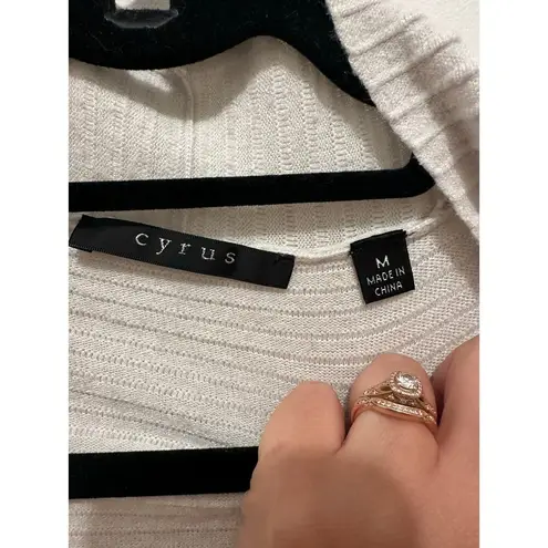 Cyrus Cream Cardigan Open Front Sweater Ribbed Soft Cozy Fall Size M