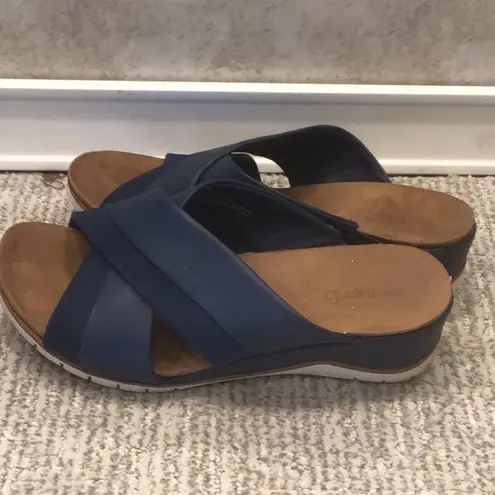 Baretraps  navy blue slip on wedge sandals size 7.5 W