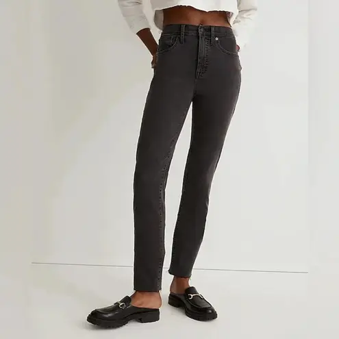 Madewell  Stovepipe Jeans in Banberry Wash: Raw-Hem Edition