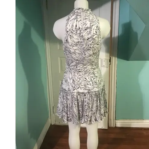 Elizabeth and James Printed Knee-length Dress sz6