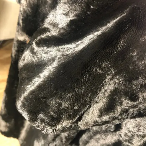 Hens & Kelly vintage 70s Jackie O Peacoat Faux Fur Double