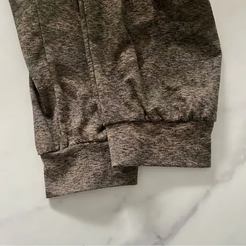 Feat FlowTech Roam Jogger Camo size Small Outdoor Activewear sporty athleisure Green