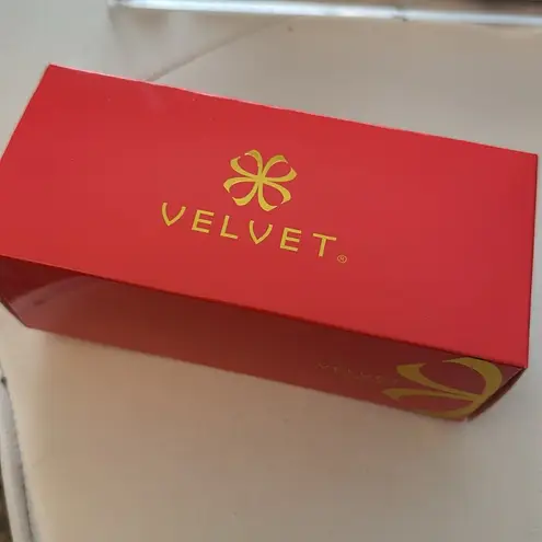 Velvet Tees Velvet Eyewear Tortoise Oversized Octagan Sunglasses Glossy Finish