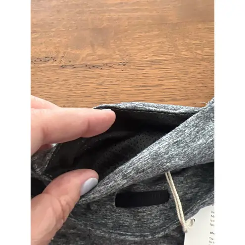 feat FlowTech Roam Short