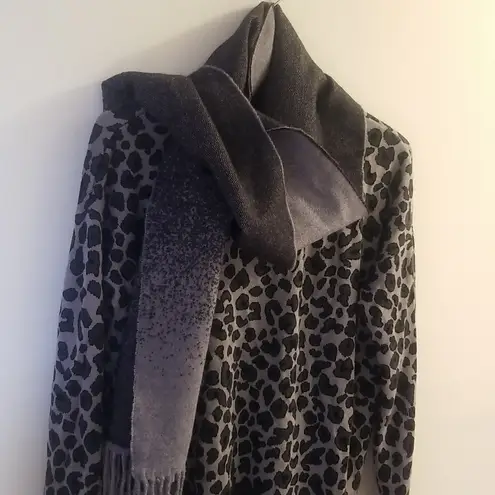 Isaac Mizrahi  animal sweater soft and versatile, wear like the cougar you are! thumbnail 4