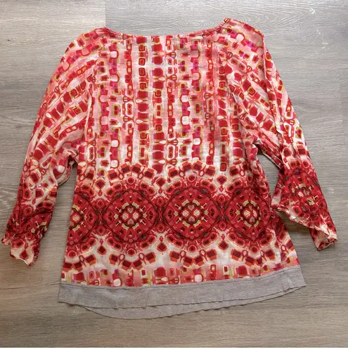 Ivy Jane Red and Pink Geometric Blouse Size Large