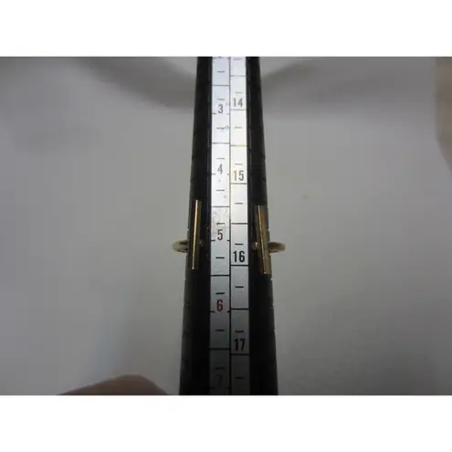 None Gold Tone Two Metal Vertical Bar Women's Ring Size 6