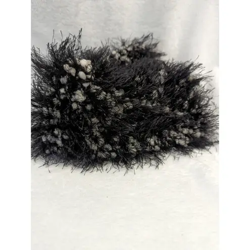 No Brand Scarf White Black Fuzzy Eyelash Soft Winter Warm Cozy