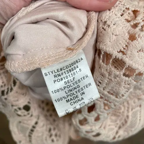 A.Peach peachy pink embroidered lace bodycon midi dress, M