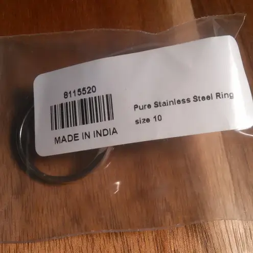 Verde Onyx Stainless Steel Solitaire Ring (Size 10)