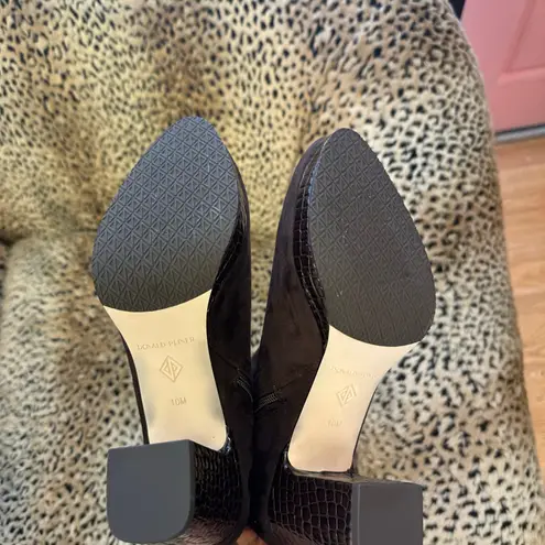 Donald Pliner Brown Zari Crepe Heeled Bootie Size 10M