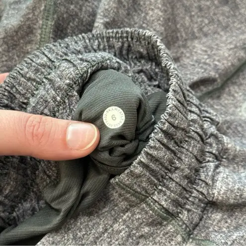 Lululemon  6 Hotty Hot Lined 4" Shorts Heather Lux Multi Black Run Running Casual