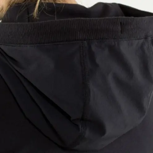 Lululemon Voyage Hoodie Stretch French Terry Yoga Boardshort Fabric Black 8