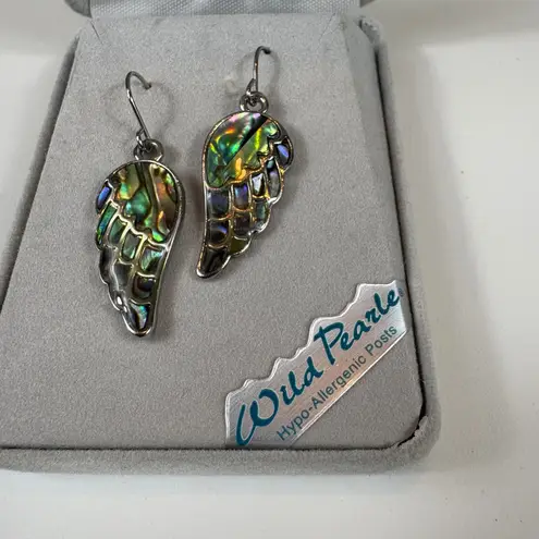 Wild Pearle Stours Abalone Shell Wing Earrings Hypoallergenic Posts Iridescent Silver