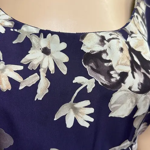 All that jazz Vintage Plum Cream Floral Print Short Sleeve Zip Tie Back Dress M