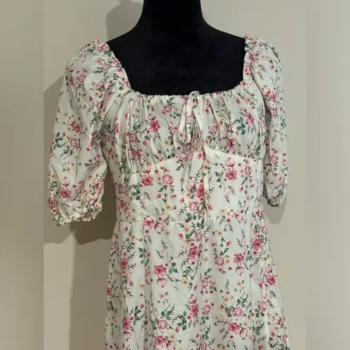 None EUC Women's White and Pink Bohemian Floral Print Puff Sleeve Dress Size Medium