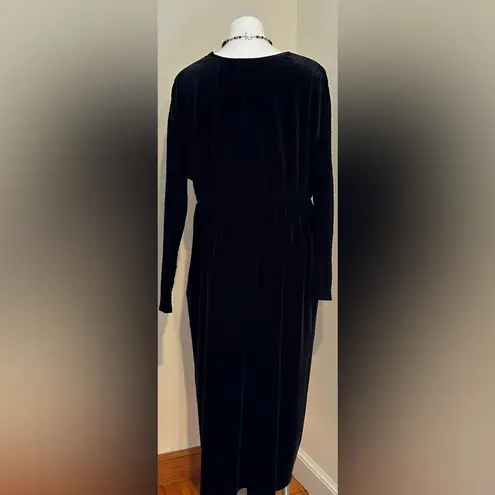 Jones New York  Sport Black Velvet Maxi Long Sleeves Heavy & Thick Material Sz 10