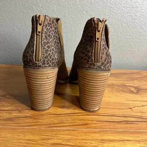 Dolce Vida DV8 Heel Ankle Boots Size 7 Booties Leopard Colorblock 3.5" Heel Tan