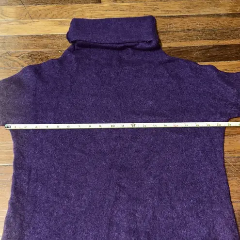 White + Warren Deep Purple Cashmere Turtleneck Tunic Sweater, Medium