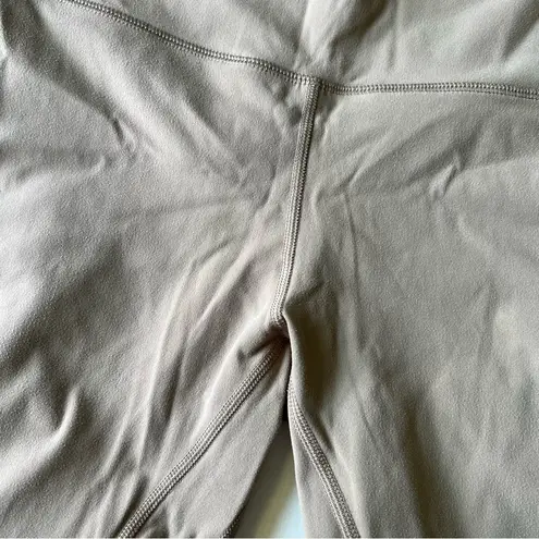 HeyNuts Essential Yoga 7/8 leggings 25” length tan neutral beige size small